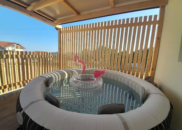 Apartmán Tiny House Lily With Jacuzzi