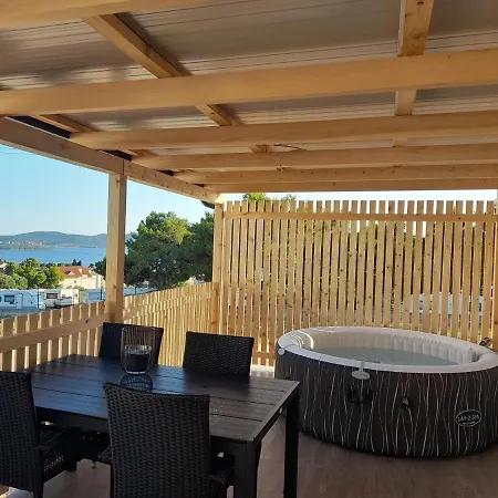 Lejlighed Tiny House Lily With Jacuzzi