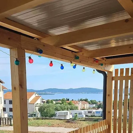 Tiny House Lily With Jacuzzi