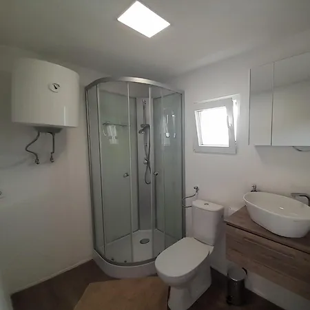 Apartamento Tiny House Lily With Jacuzzi *