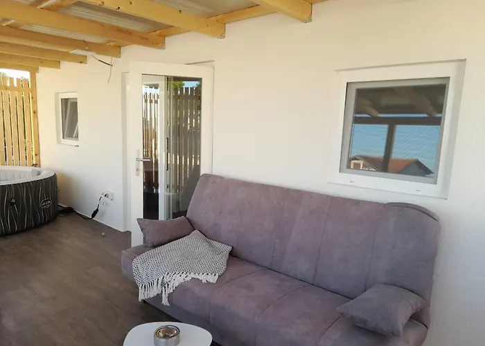 Tiny House Lily With Jacuzzi Apartament Sveti Filip i Jakov